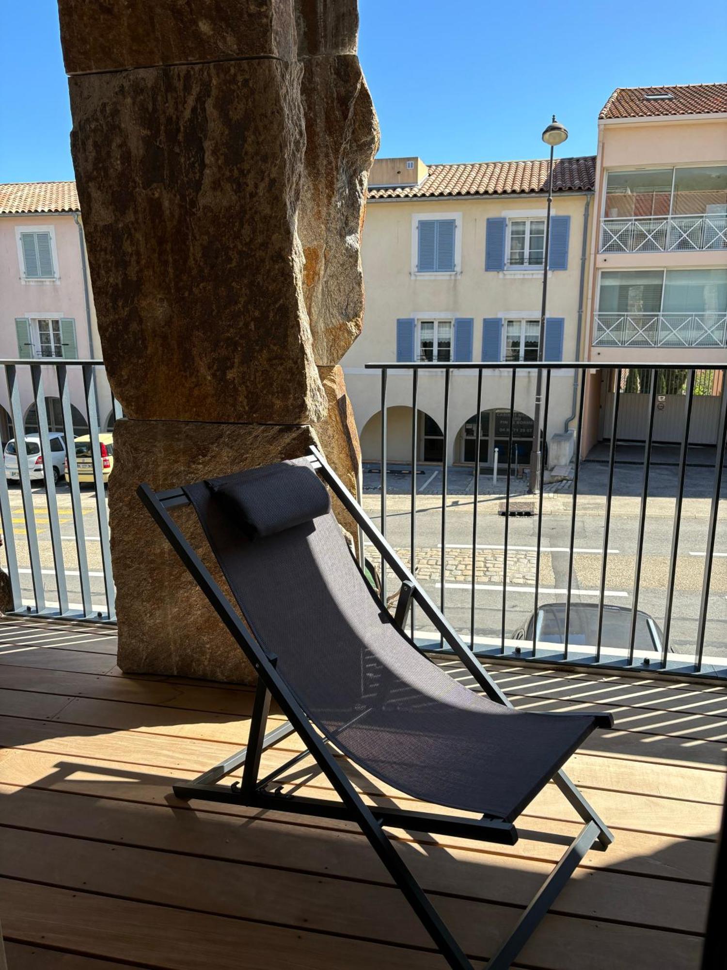 Appartement Bormes Buitenkant foto